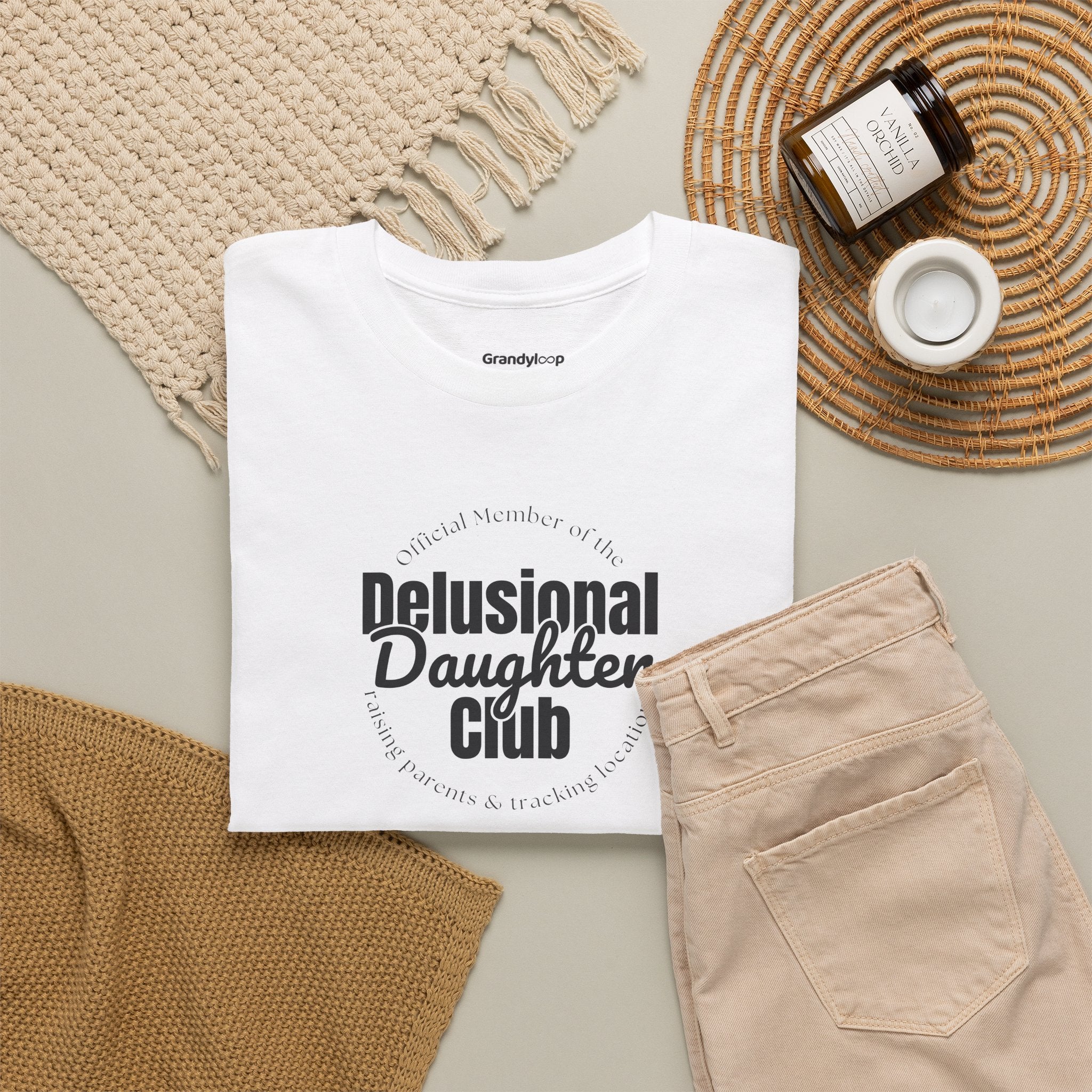 T-Shirt - Delusional Daughter Club Flagship